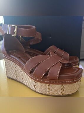Vince Camuto Brown Woven Platform Wedge Sandals with Ankle Strap